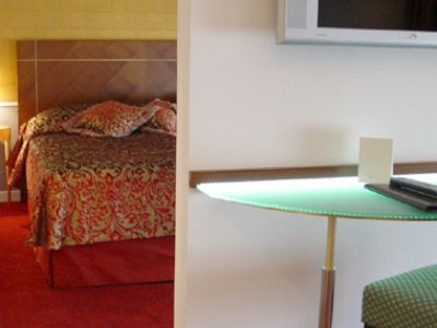 The New Midi Hotel 4*