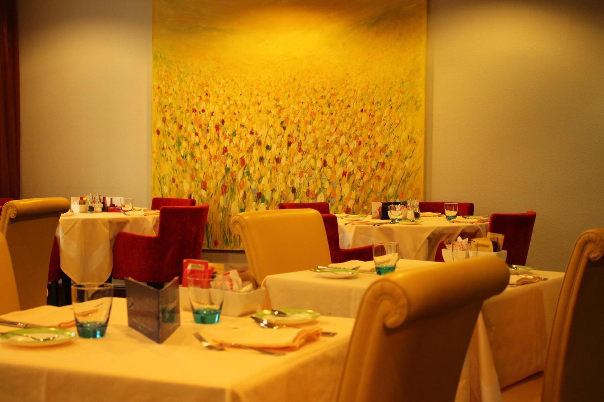 The New Midi Hotel 4*