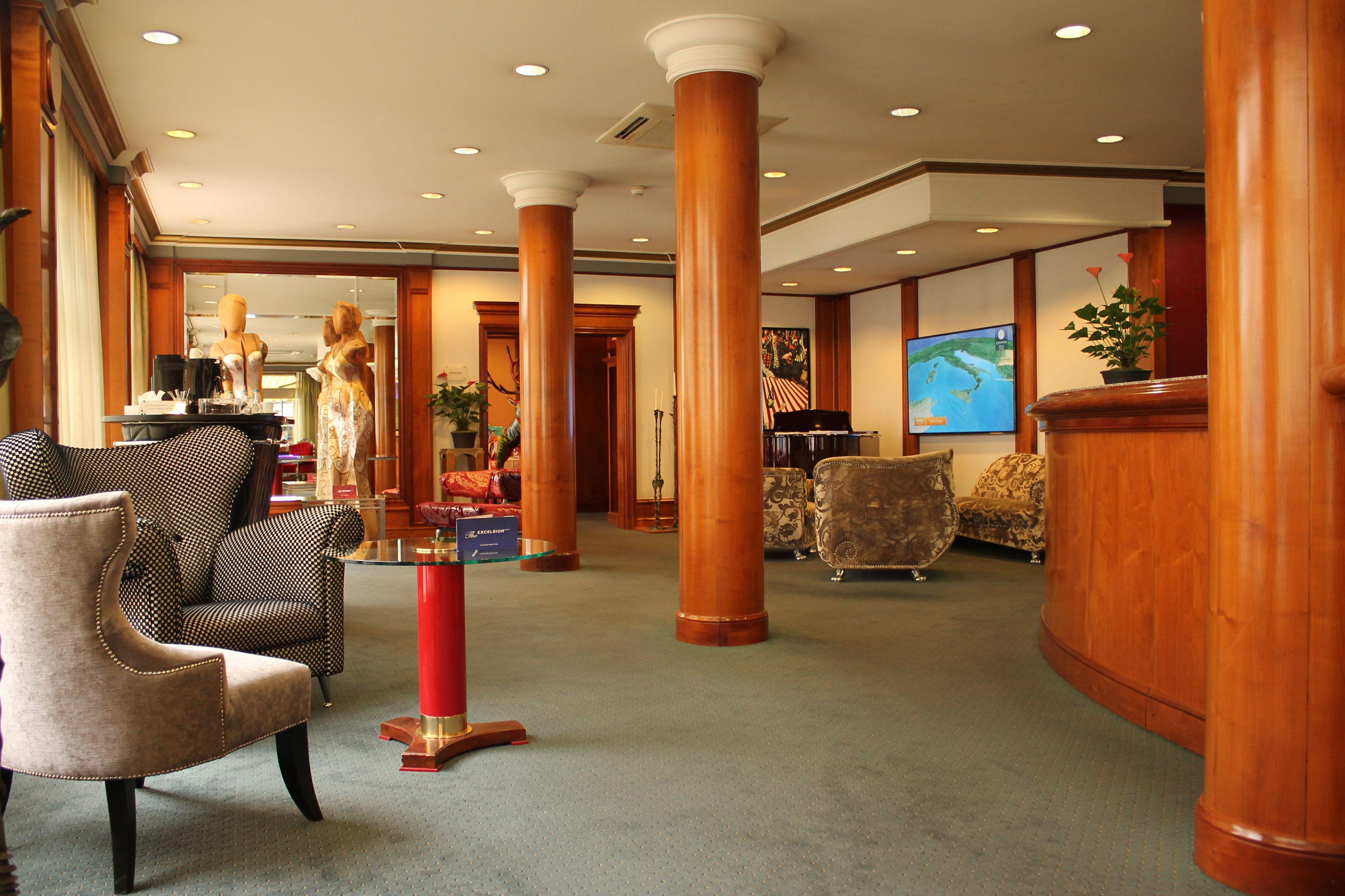 The New Midi Hotel 4*